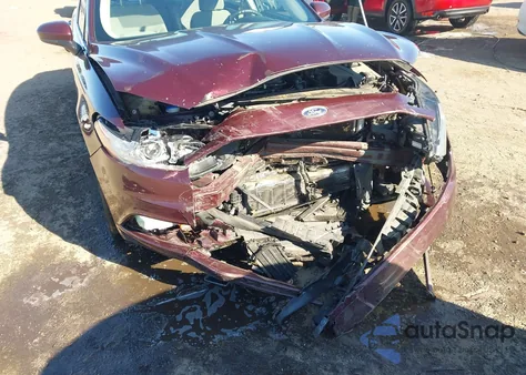 2017 Ford Fusion Se z USA, uszkodzony, nr VIN 3FA6P0HD1HR304193